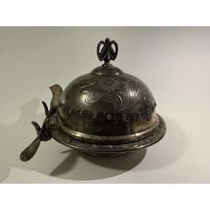 Pairpoint Victorian Silverplate Butter Dish with Dome Lid & Knife